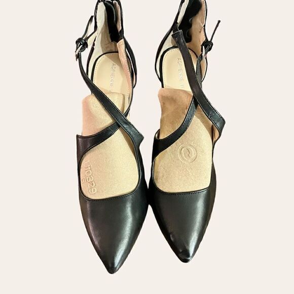 Adrienne Vittadini Black Criss-Cross Leather Pumps / SZ: 8.5 NWOT - Picture 4 of 7